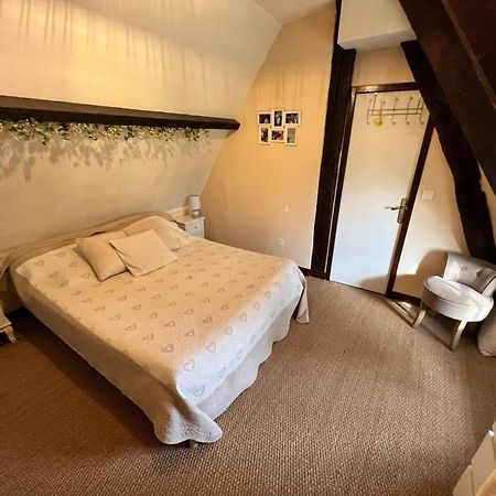 Bed and Breakfast La Chaumiere Saint-Martin-Saint-Firmin Номер фото